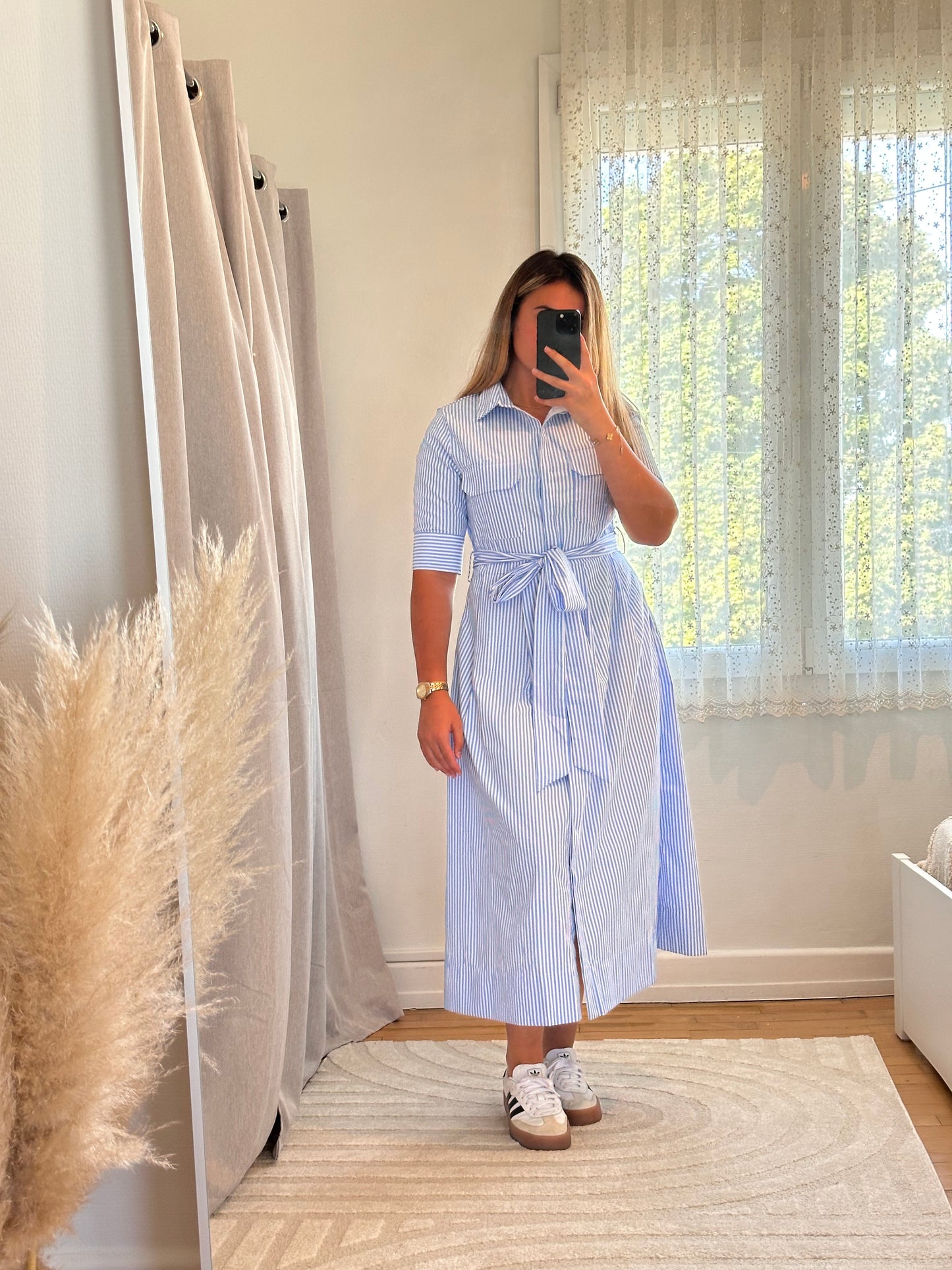 Robe Meghan